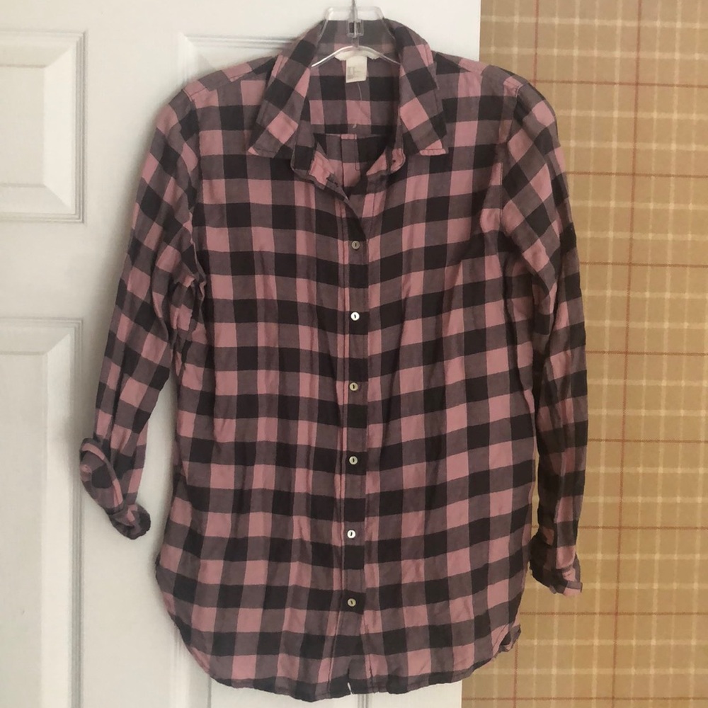 Pink & grey plaid button long sleeve